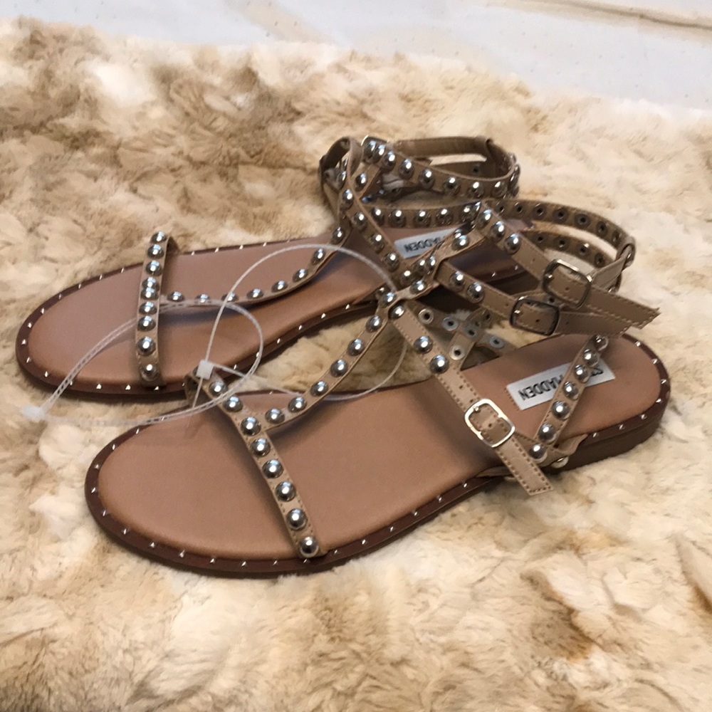 New Steve Madden sandals